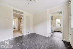 Photo 30- click for photo gallery